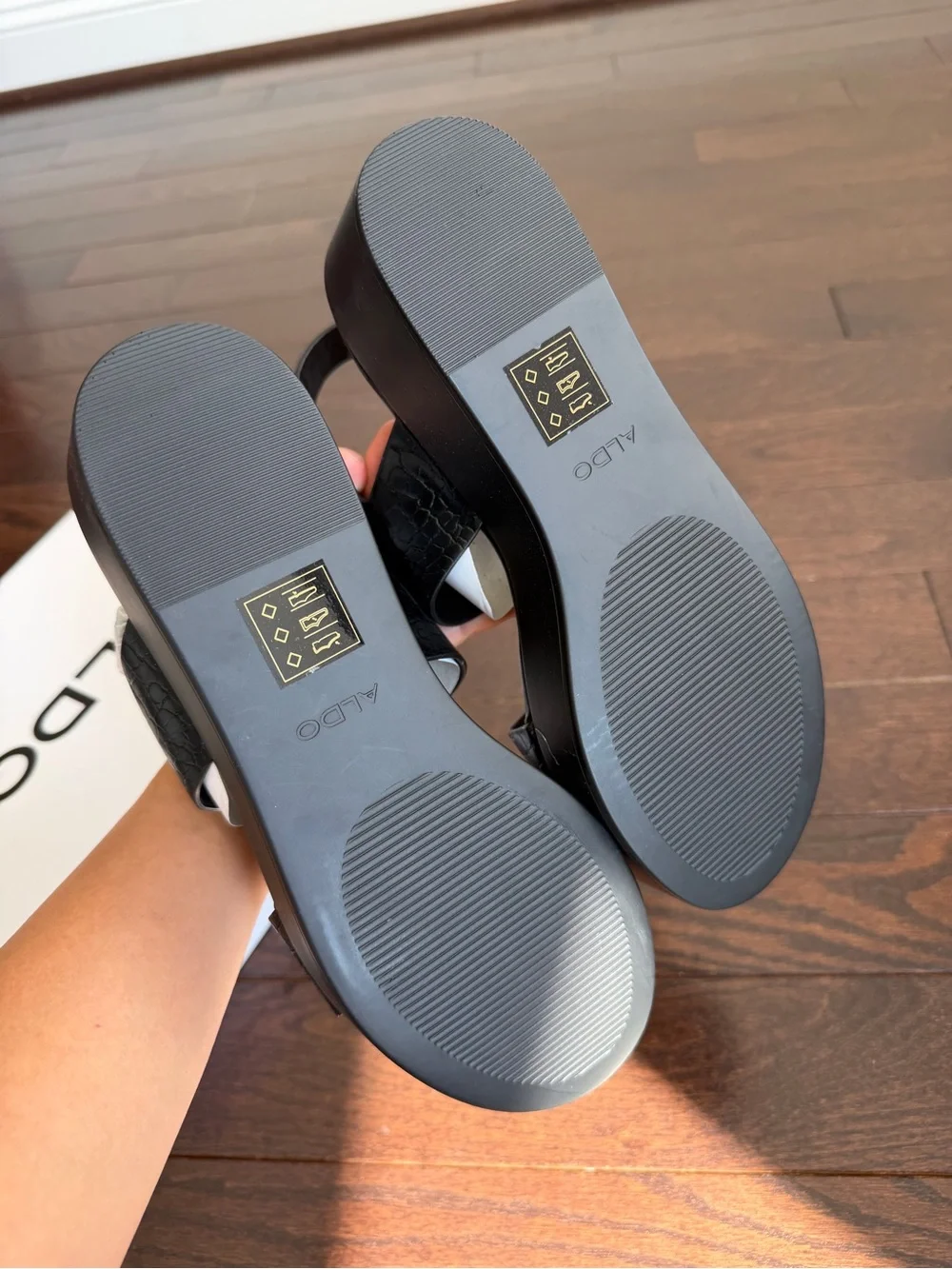 Aldo Black Croc-Texture Platform Sandals size 7